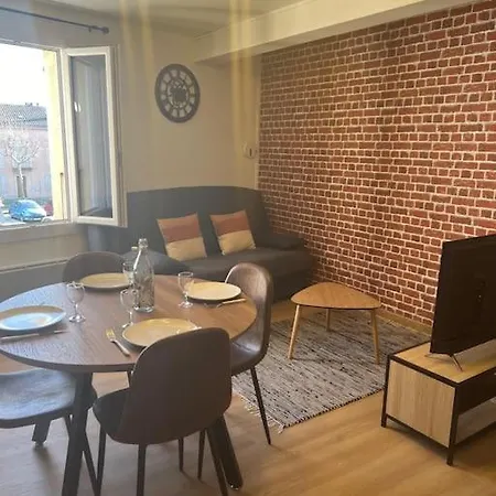 Appartement. 2 A 4 Pers. Lit Queen-Size. Au Calme. Valréas Exterior foto